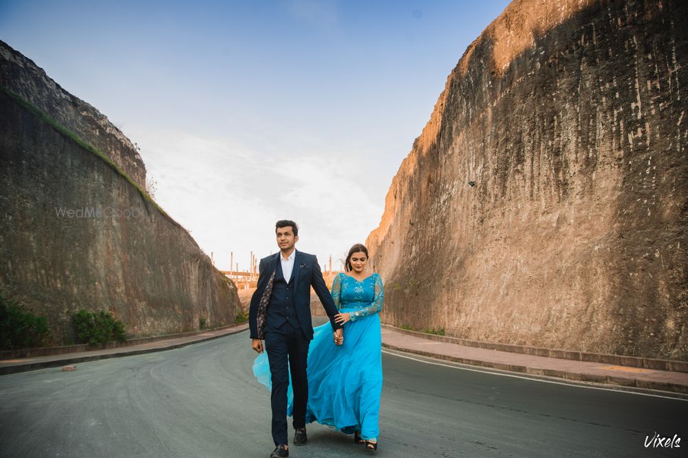 Photo From Saurabh & Mahima Pre - Wedding - By Vixels Media