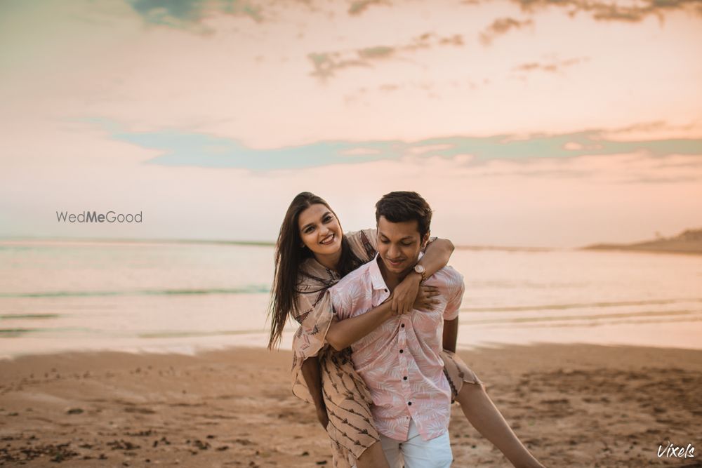 Photo From Saurabh & Mahima Pre - Wedding - By Vixels Media