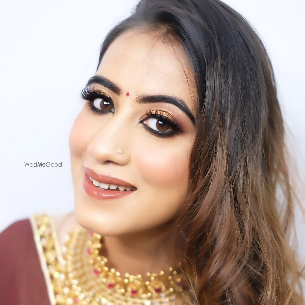 Photo From Bridal Engagement Reception Makeup - By Nikita Kaushik Makeovers