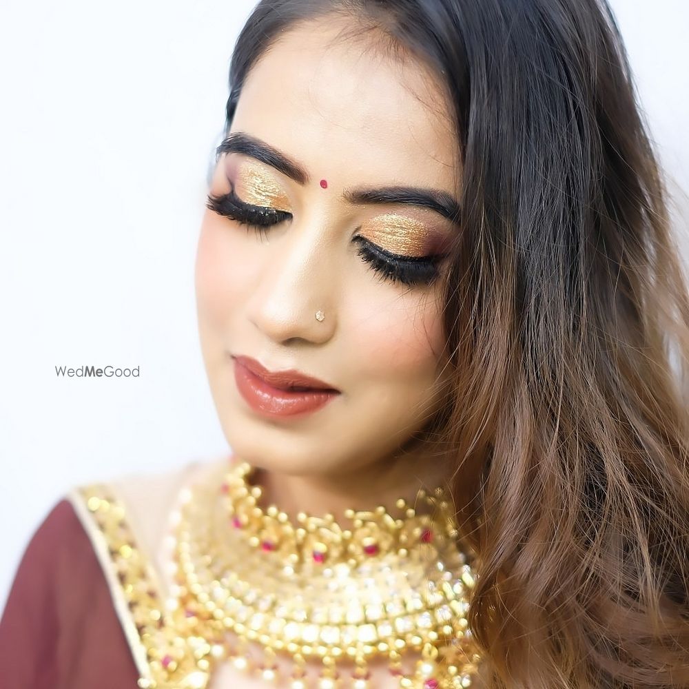 Photo From Bridal Engagement Reception Makeup - By Nikita Kaushik Makeovers