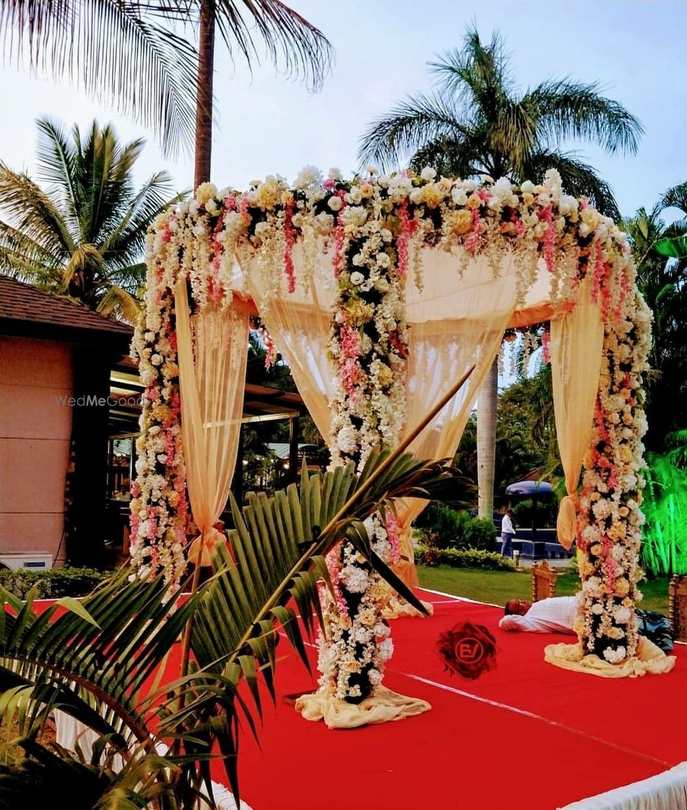 Photo From Mandap decor - By Dream Crystals