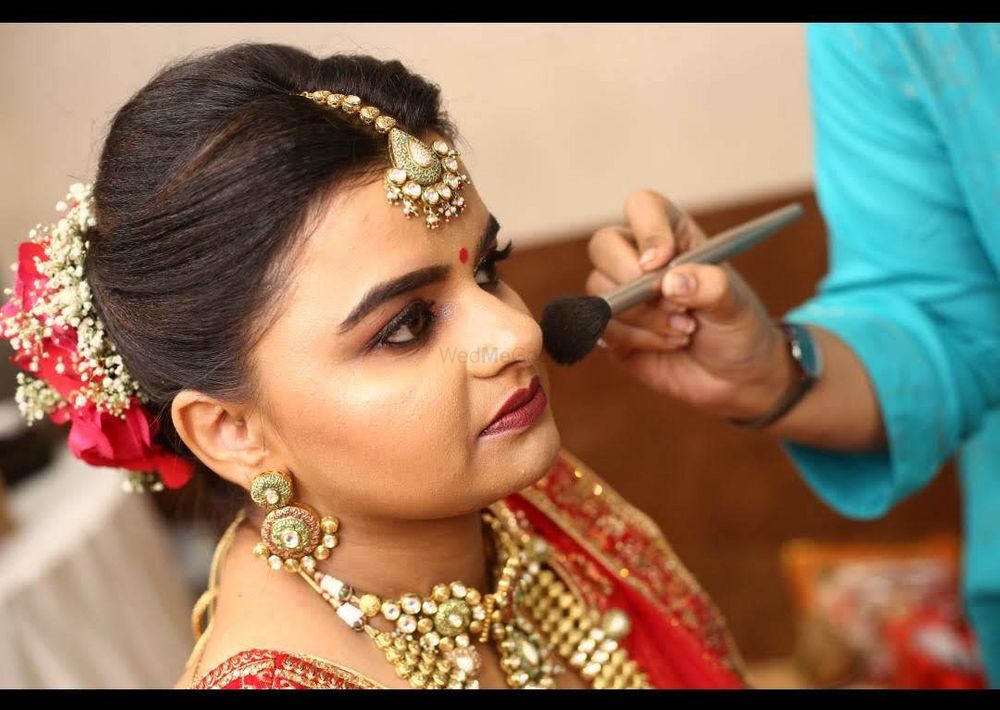 Photo From Gujarati/ Marwadi Bride - By Magical Makeovers by Divvya