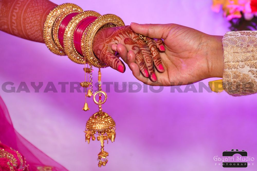 Photo From wedding at balrampur garden - By Gayatri Studio And Wedding Photographer