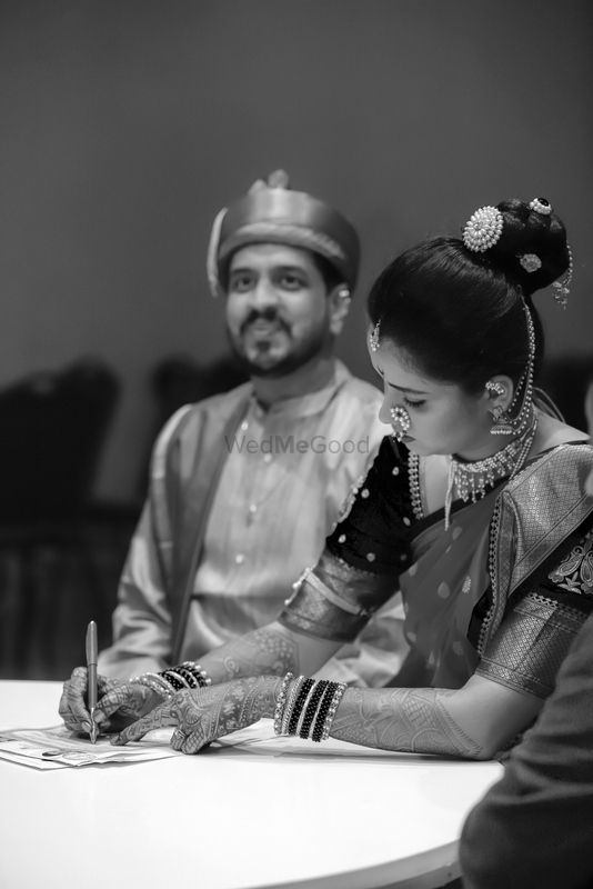 Photo From Saee and Soham Wedding - By Frozen Frame 