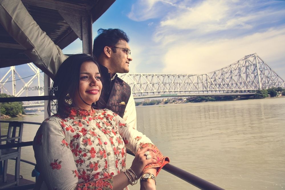 Photo From Vineet Nidhi - Pre Wedding - By Monojit Bhattacharya