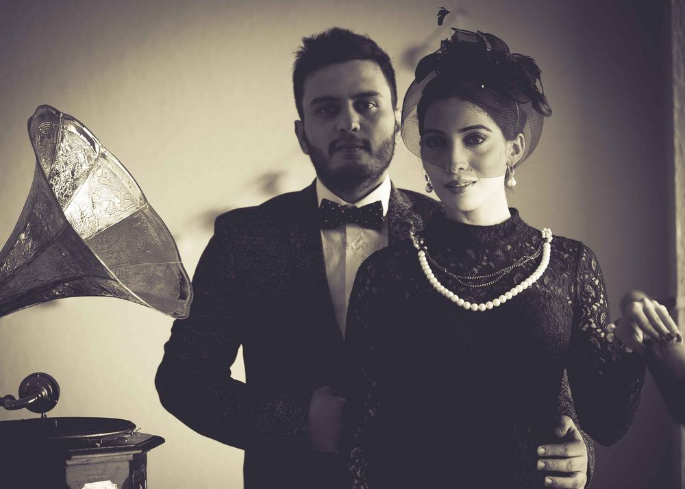 Photo of Vintage theme black and white pre wedding shoot