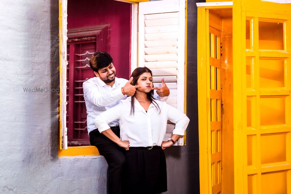 Photo From Akshay and Sweta Pre wedding Shoot - By Dharmecha Weddings