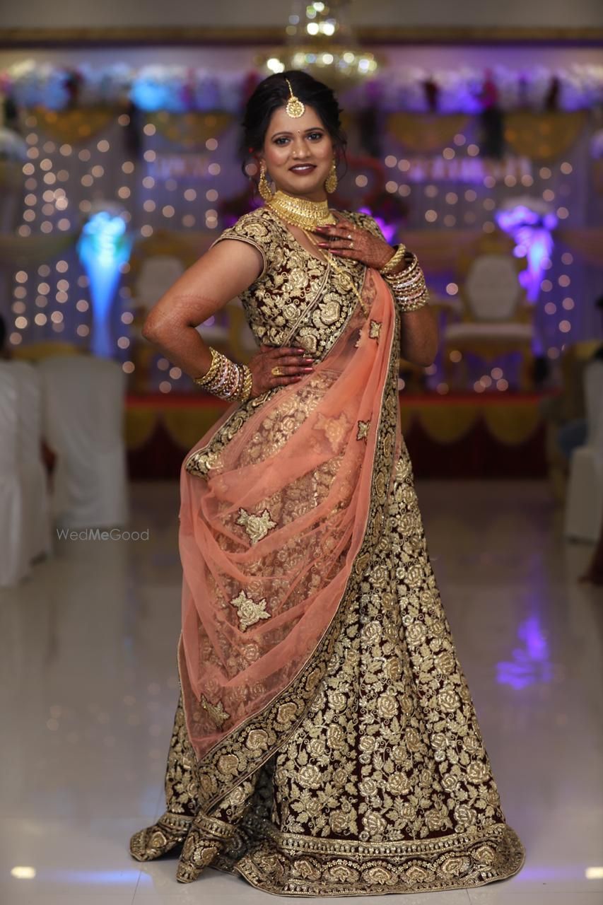 Photo From Traditional Indian Bridal Look - By Pankti Jadia Makeovers