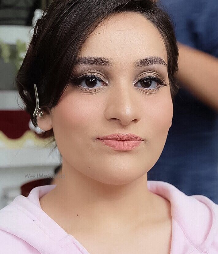 Photo From soft makeup look  - By Mumbaimakeupartist by Kisha