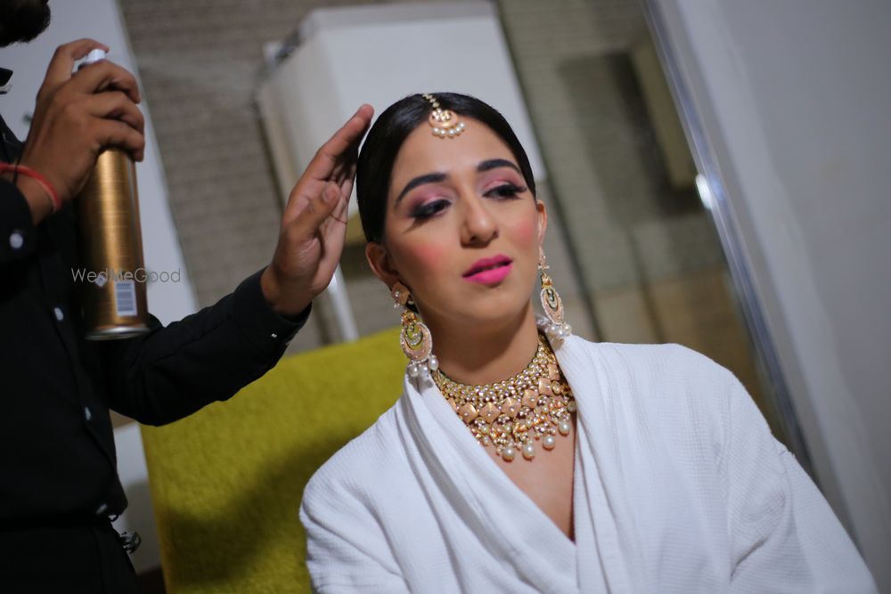 Photo From Bridal makeup - By Makeup by Hooda