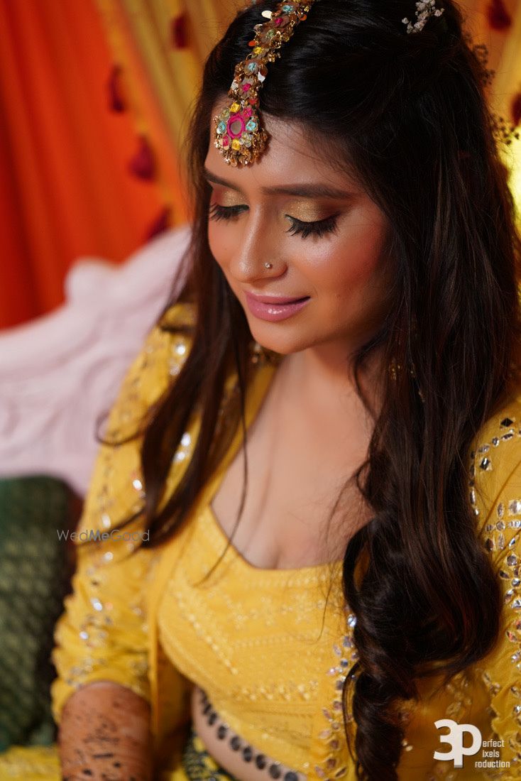 Photo From Sanya sangeet  - By Makeovers by Seerjana