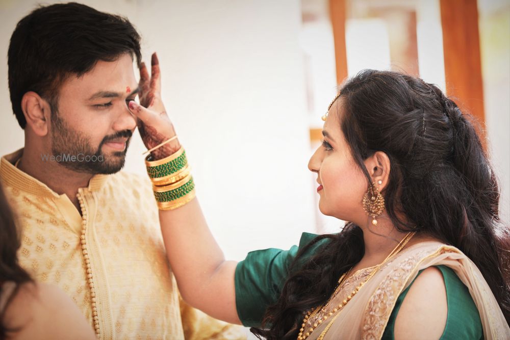 Photo From engagement - By Vishwa Man Photography