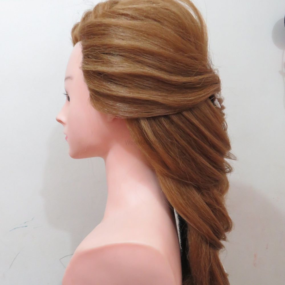 Photo From Hairstyles - By Archana Snehal Makeup Expert