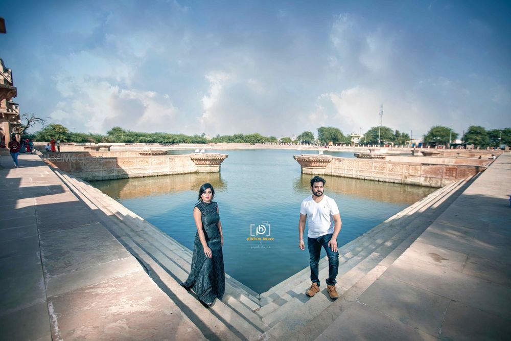 Photo From Uma x subhashish Prewedding  - By Yogesh Photography