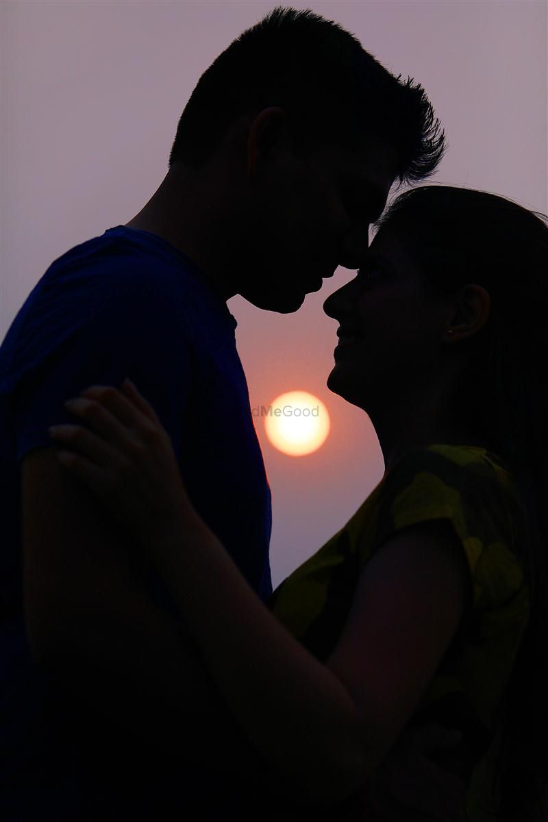 Photo From Destination Pre-Wedding - By Vivekk Vikas Photography 