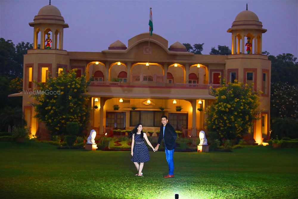 Photo From Destination Pre-Wedding - By Vivekk Vikas Photography 