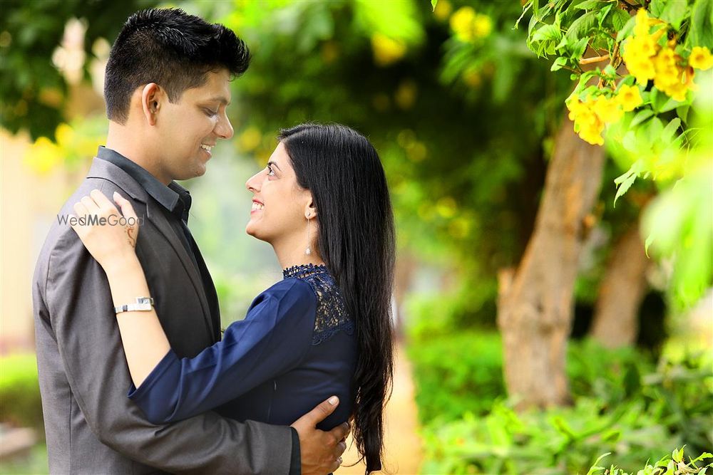 Photo From Destination Pre-Wedding - By Vivekk Vikas Photography 