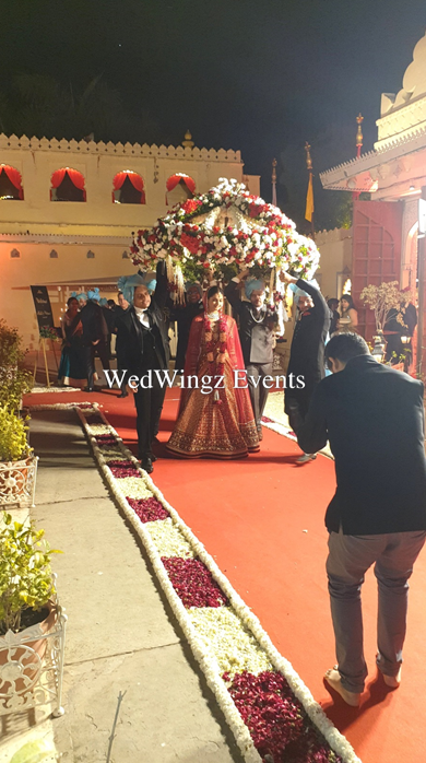 Photo From Kriti and Varun's Wedding at Jagmandir Palace - By WedWingz Events