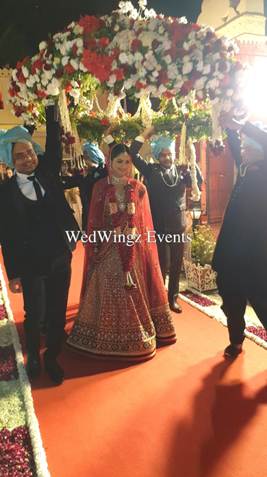 Photo From Kriti and Varun's Wedding at Jagmandir Palace - By WedWingz Events