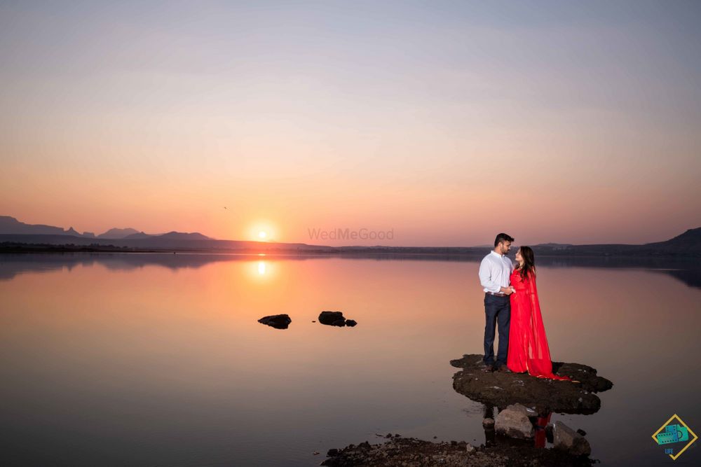 Photo From Tejal x Samarjeet Pre-wedding - By Frames of Life