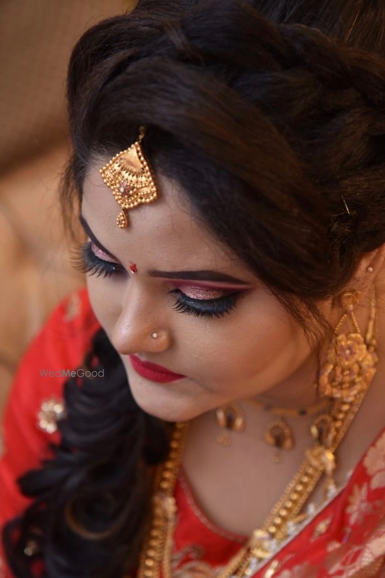 Photo From Engagement and Reception Makeup - By Wake Up & Make Up