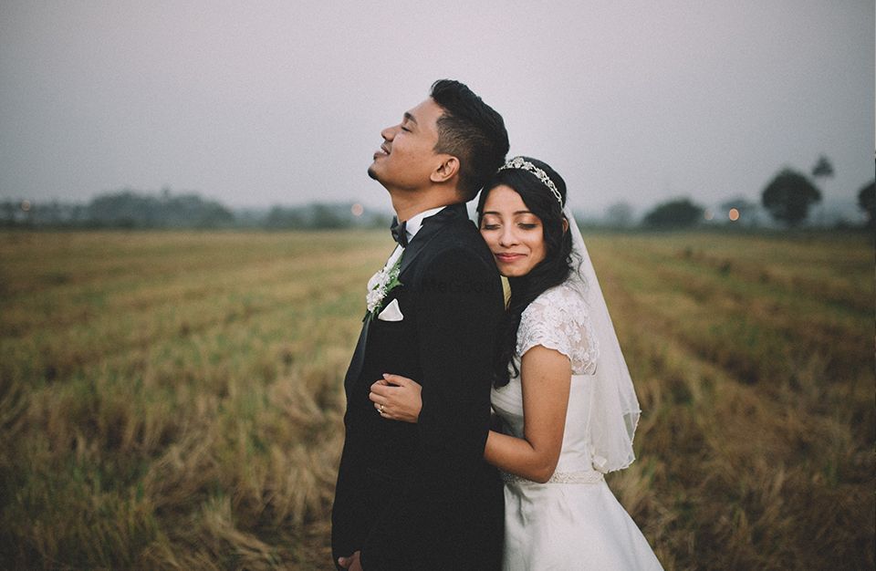 Photo From FIONNA + YOHAN - By Flashbakc Studios