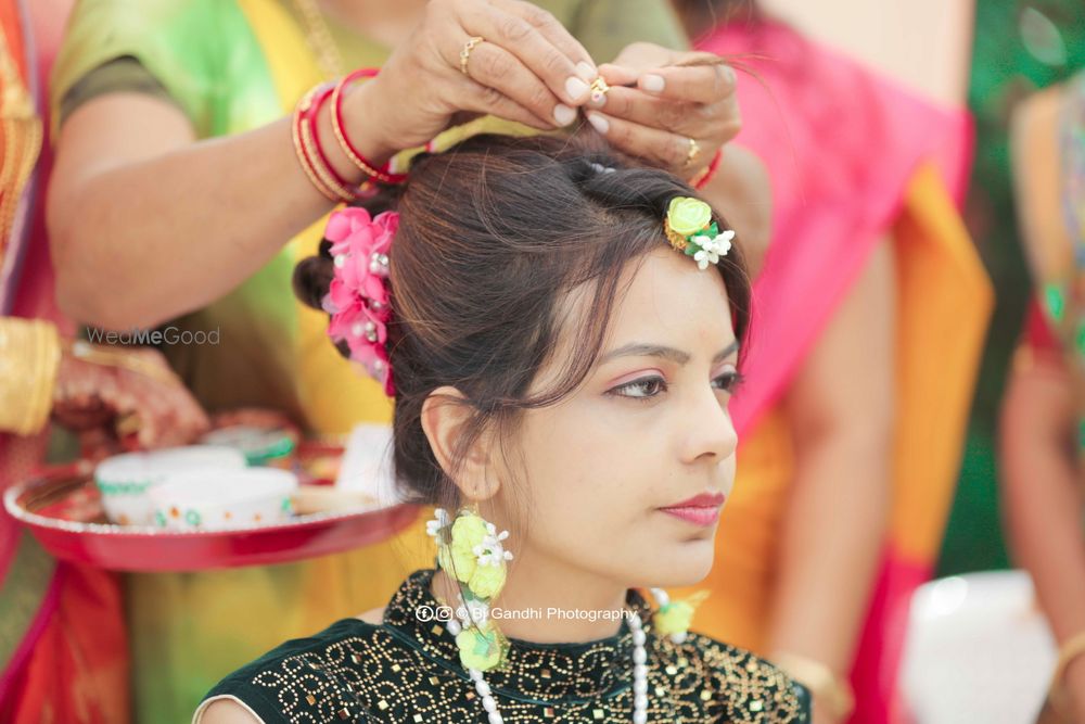 Photo From Dr.Chitrali + Dr. Jaypal - By BJ Gandhi Candid Photography