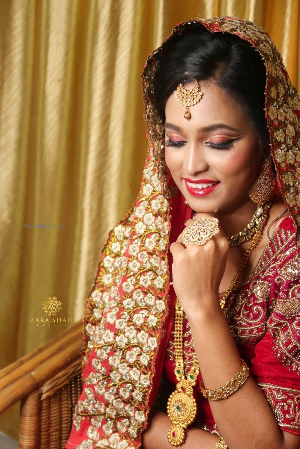 Photo From Traditional Red Bridal Look - By Zara Shah Beauty