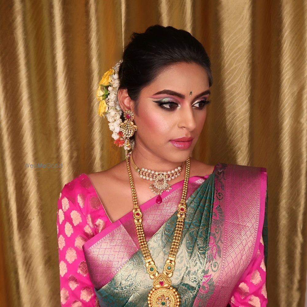 Photo From Traditional South Indian Saree + Glamorous reception - By Zara Shah Beauty