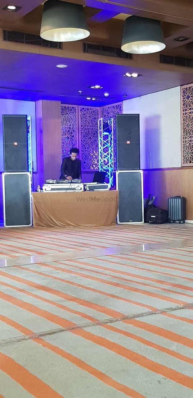 Photo From DJ Consoles - By Prakul Bakshi Events