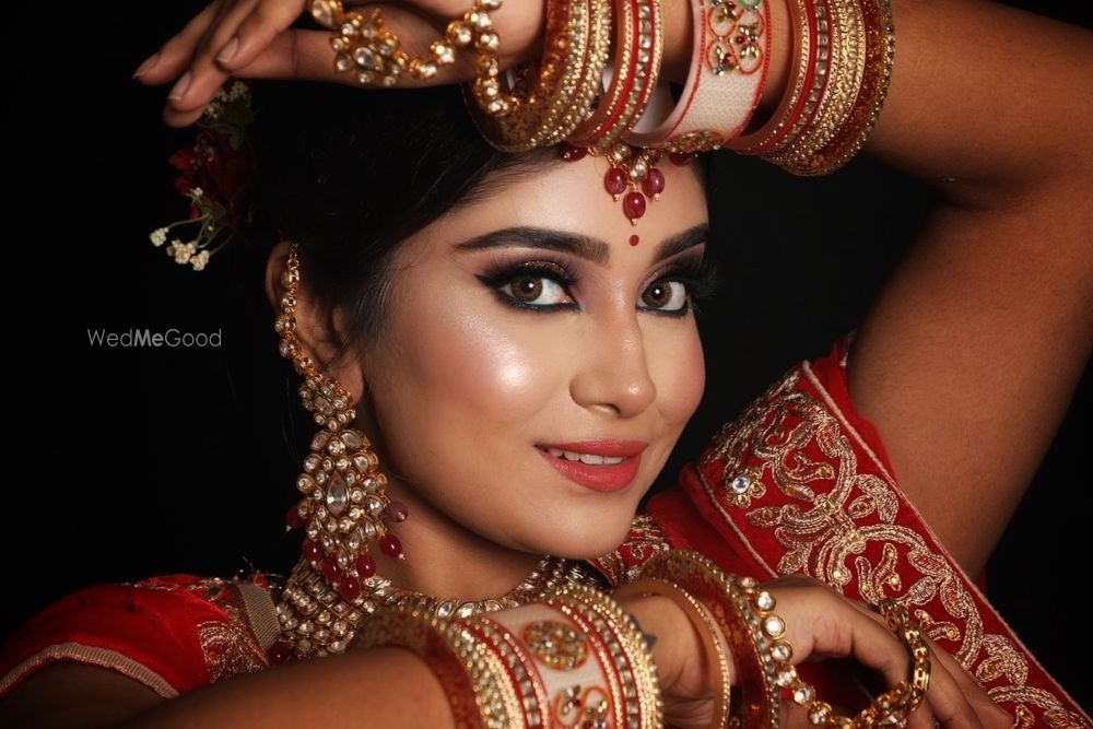 Photo From bride Shruti  - By Makeovers By Jinisha Gandhi