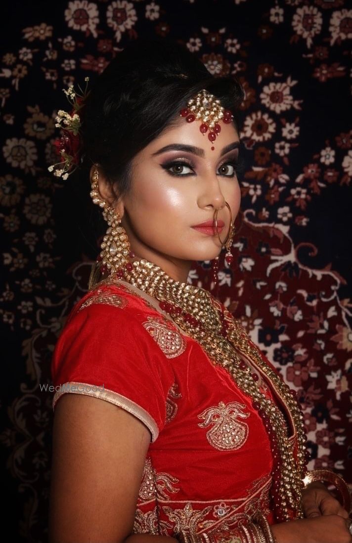 Photo From bride Shruti  - By Makeovers By Jinisha Gandhi