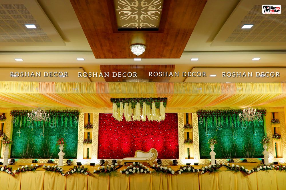 Photo From Red floral wall theme - By Roshan Decorators