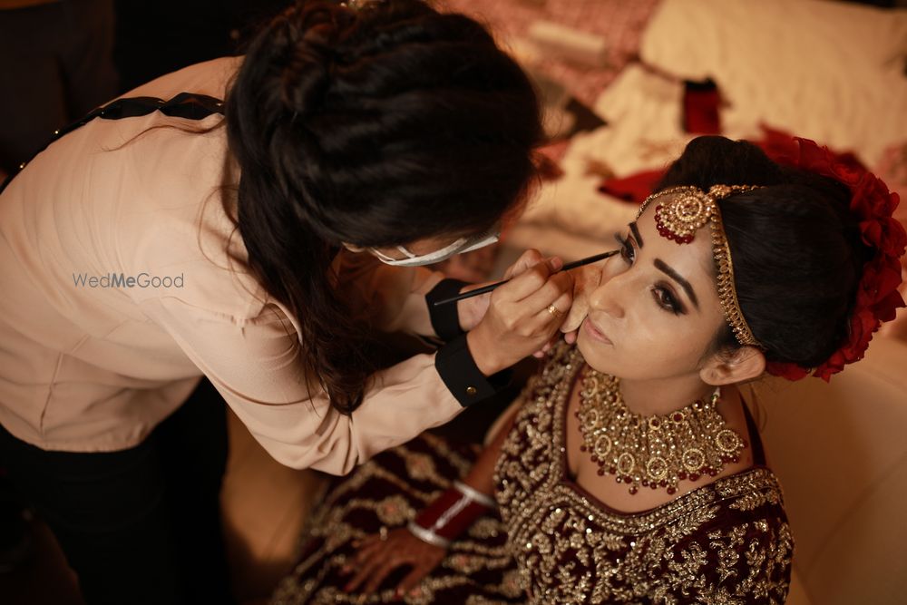 Photo From Bride vaishali - By Blushing Bride Makeovers