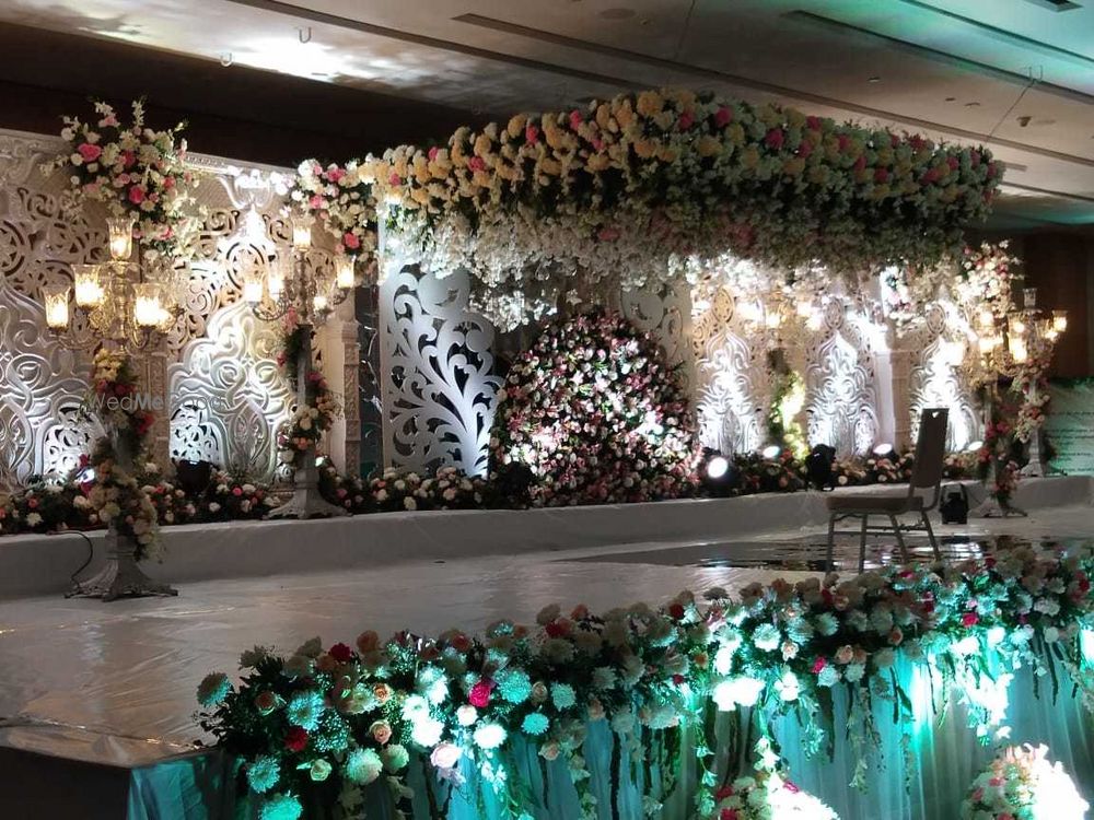 Photo From Contemporary Floral Decor for Engagement - Varun Novotel - By Antarala Weddings