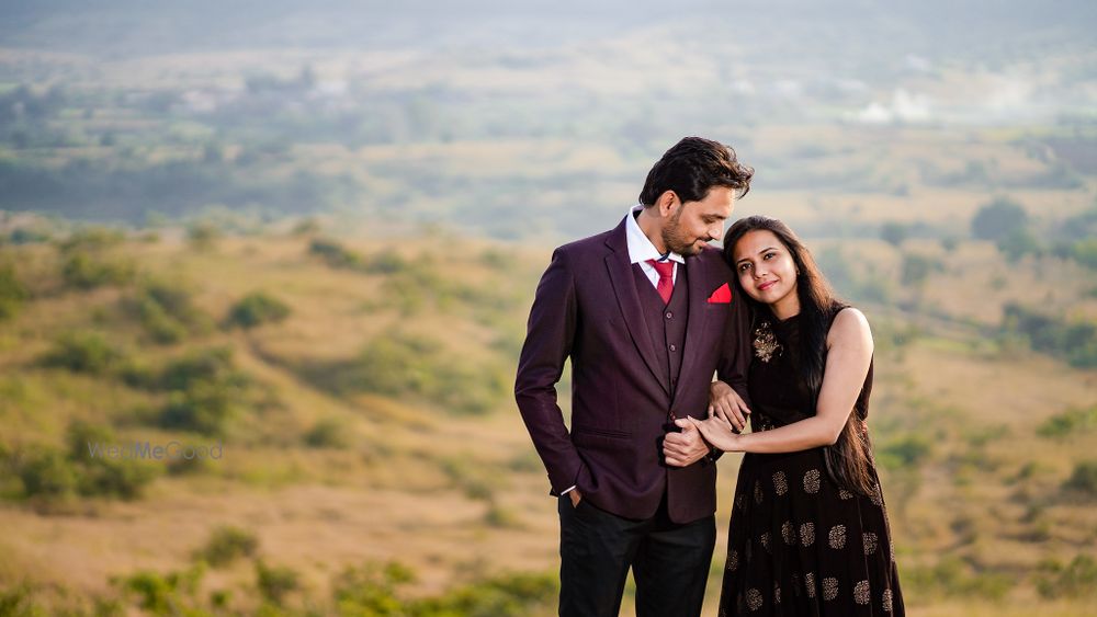 Photo From Mokshada & Sanket - Pre Wedding - By Sarang Atre Photography