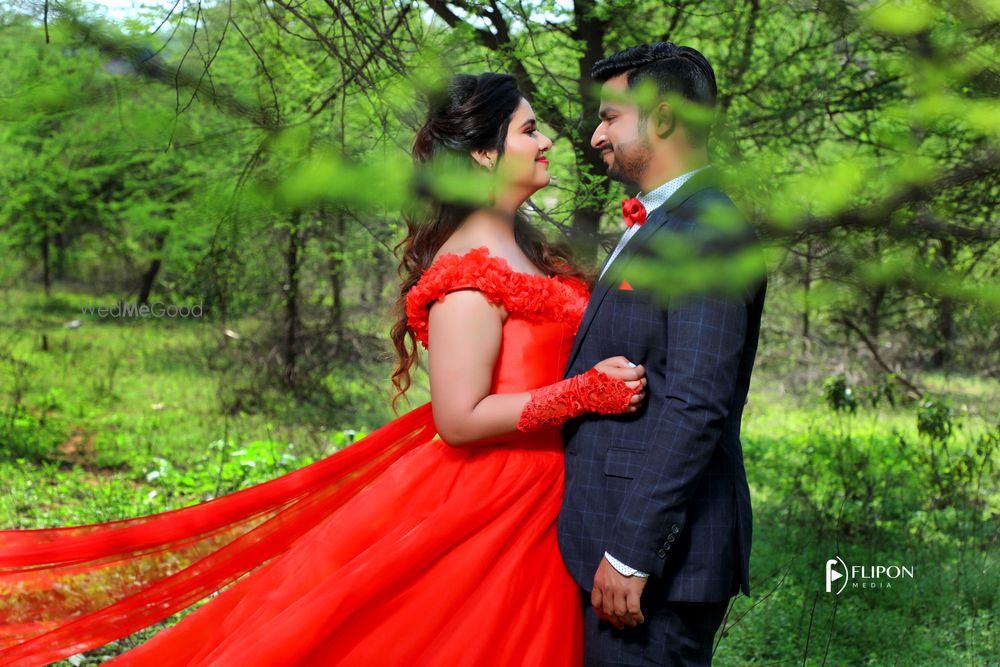 Photo From Anjali & Mayank Pre-Wedding Shoot - By FlipOn Media