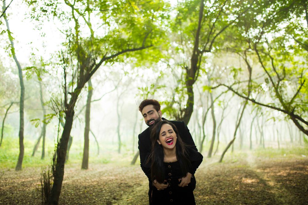 Photo From Pre wedding - By Creative Response