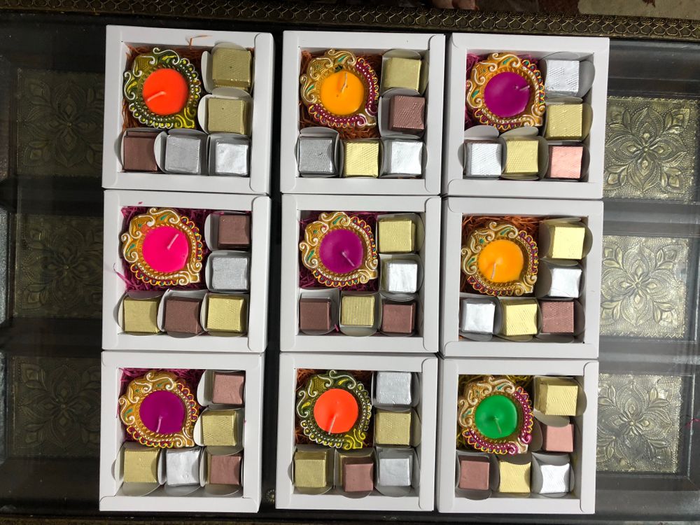 Photo From Small Wedding Favors - By Coco Charlie Chocolates