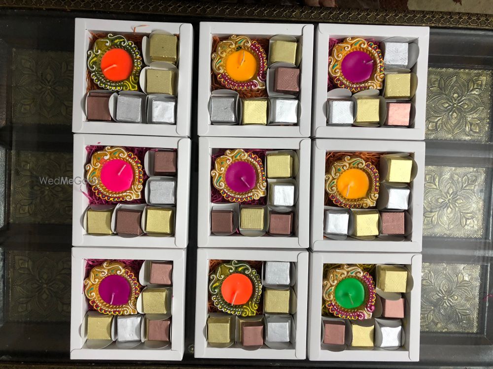 Photo From Small Wedding Favors - By Coco Charlie Chocolates