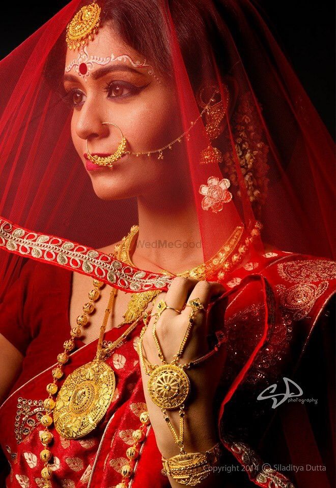 Photo of bengali bride