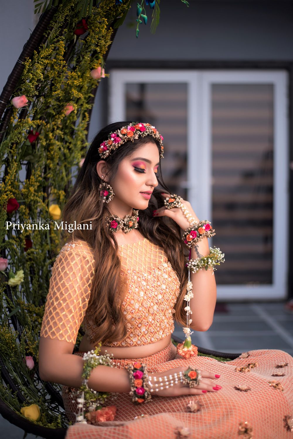 Photo From mehendi bride - By Priyanka Miglani Makeup Artist