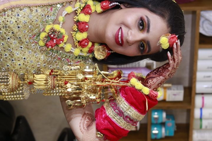 Photo From haldi & Mehandi - By Arti’s Beauty Lounge