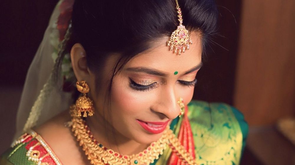 Pooja Mishra Makeup Artist