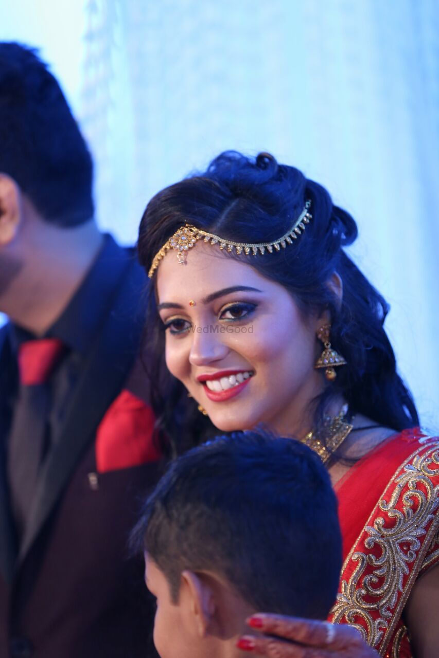Photo From Priyanka's wedding pic - By Makeup by Neeta