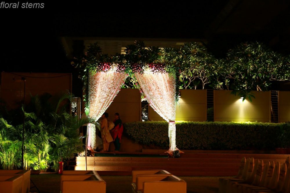 Photo From Taj Lands End - By Floral Stems
