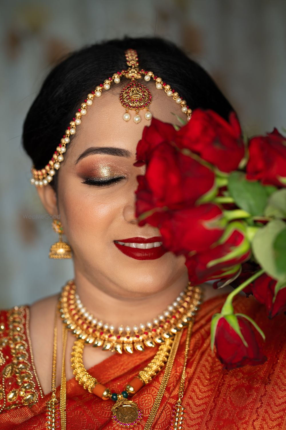 Photo From Mallika' Wedding look - By Sneha SK Makeovers