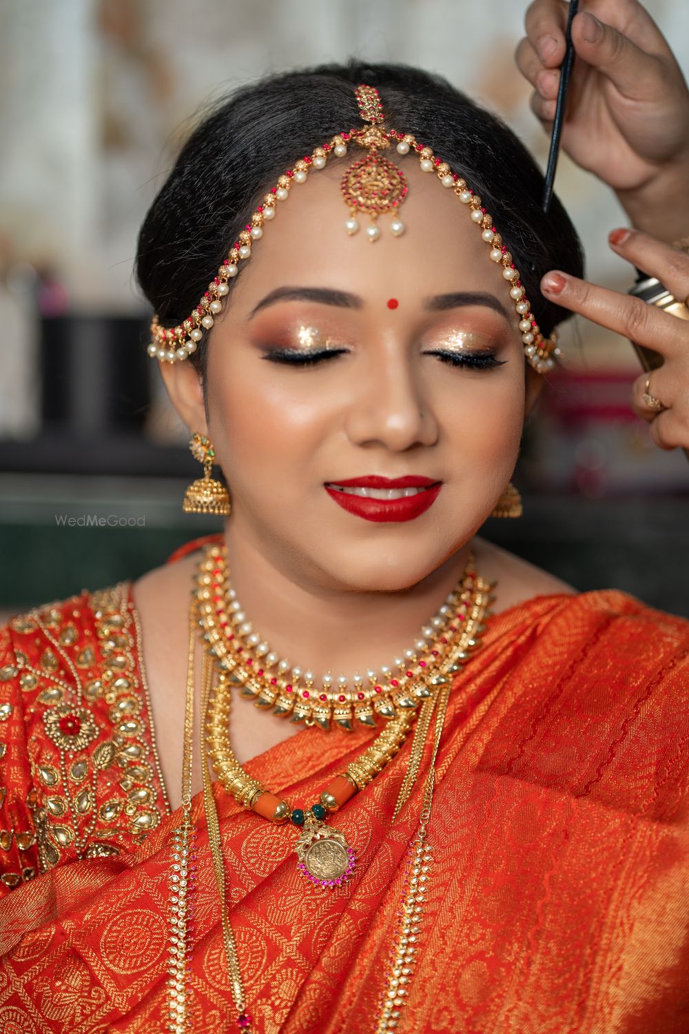 Photo From Mallika' Wedding look - By Sneha SK Makeovers