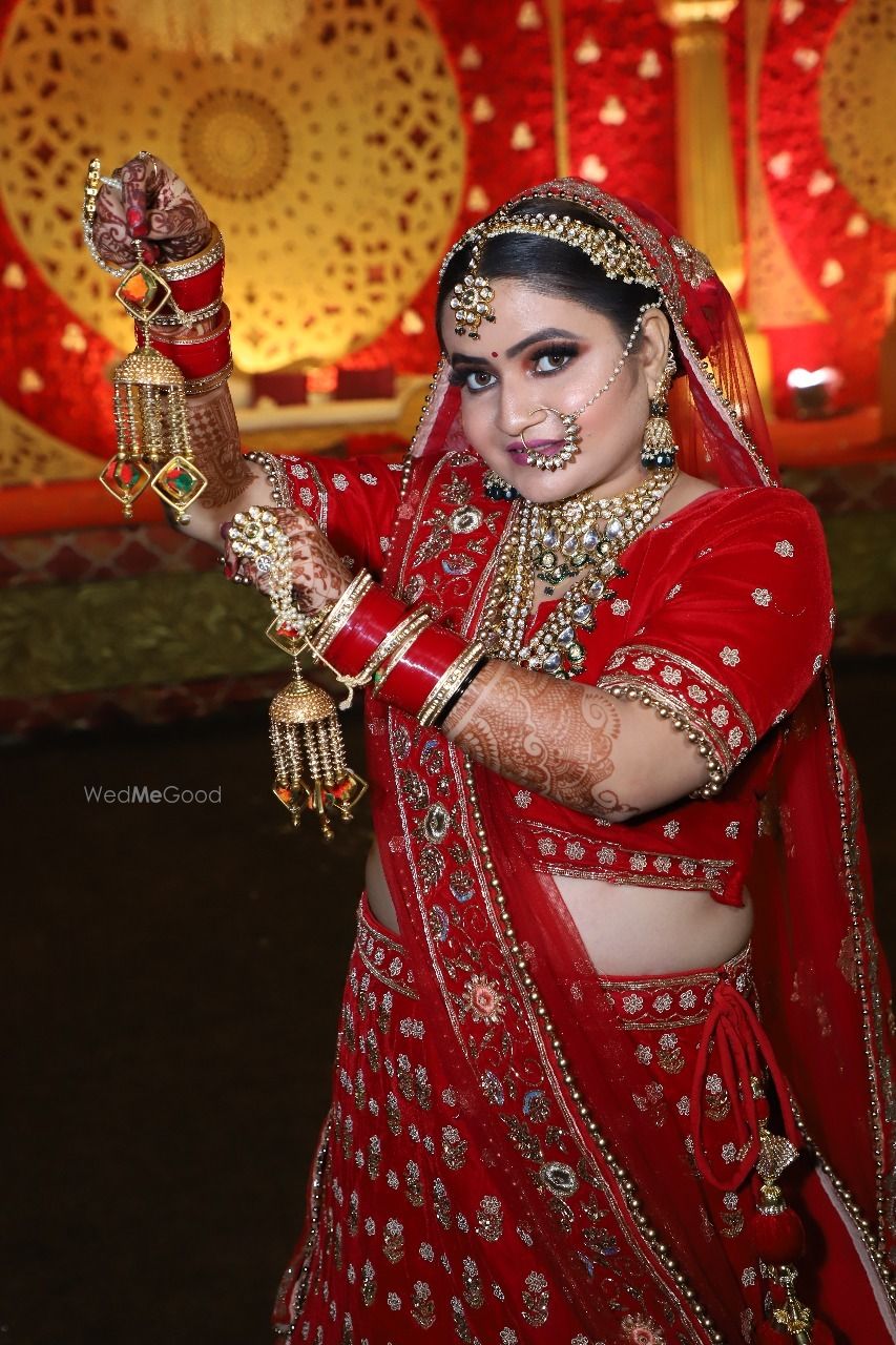 Photo From Astha's beautiful look for her wedding. - By Pretty Looks by Ankita
