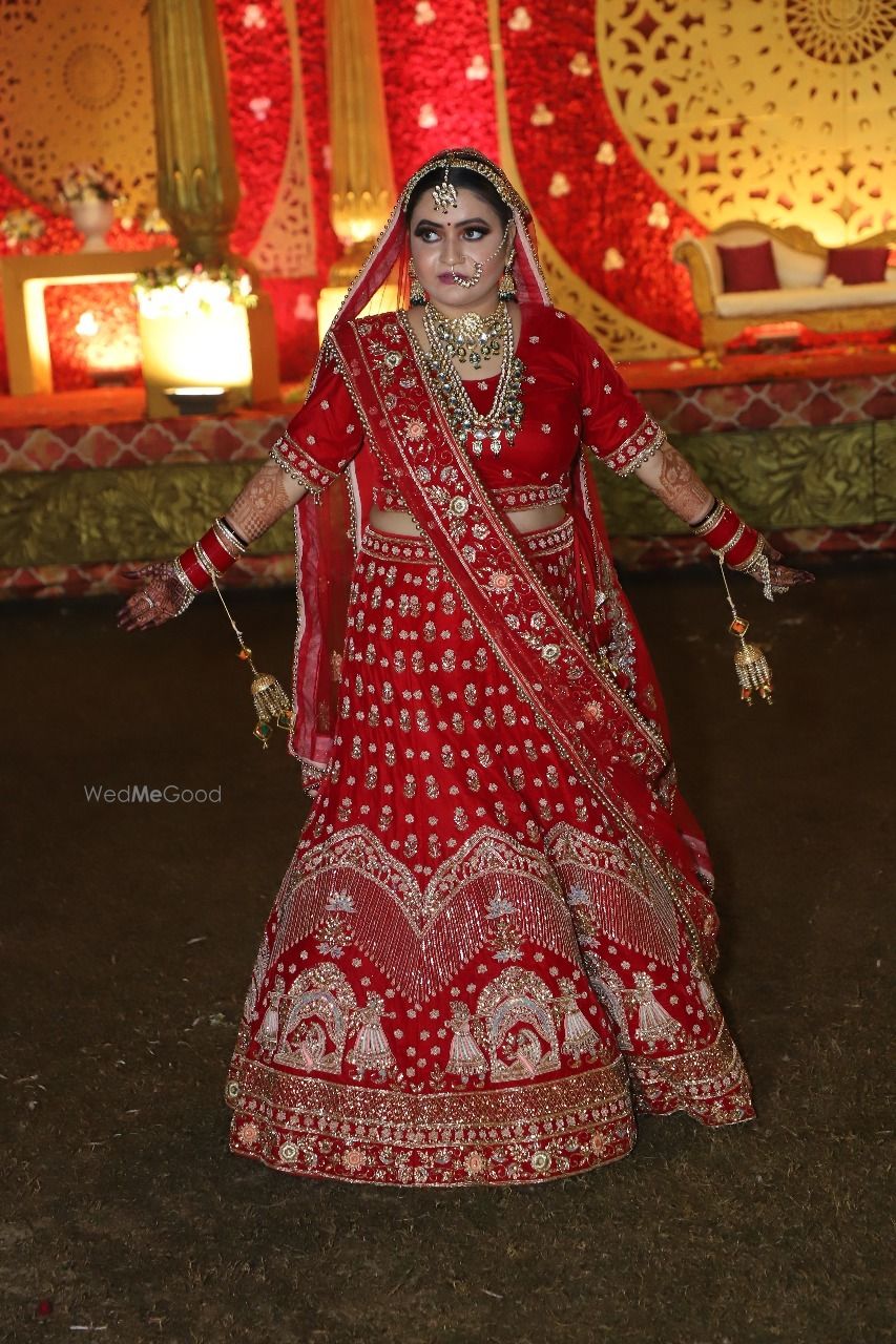 Photo From Astha's beautiful look for her wedding. - By Pretty Looks by Ankita
